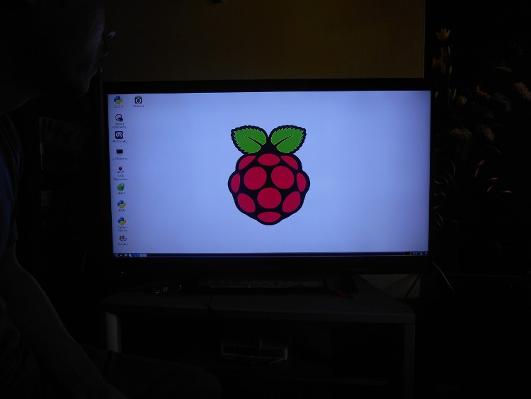 Raspberry Pi / Raspbian